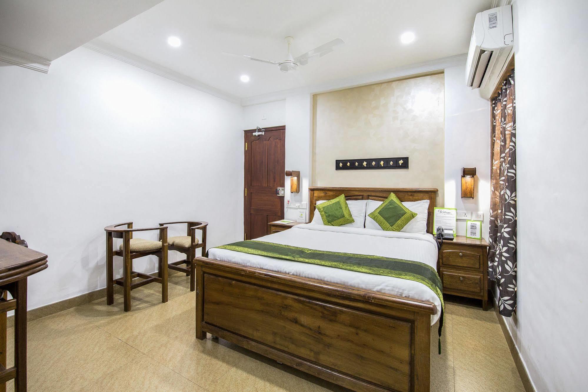 Hotel Mart View Kochi Eksteriør billede